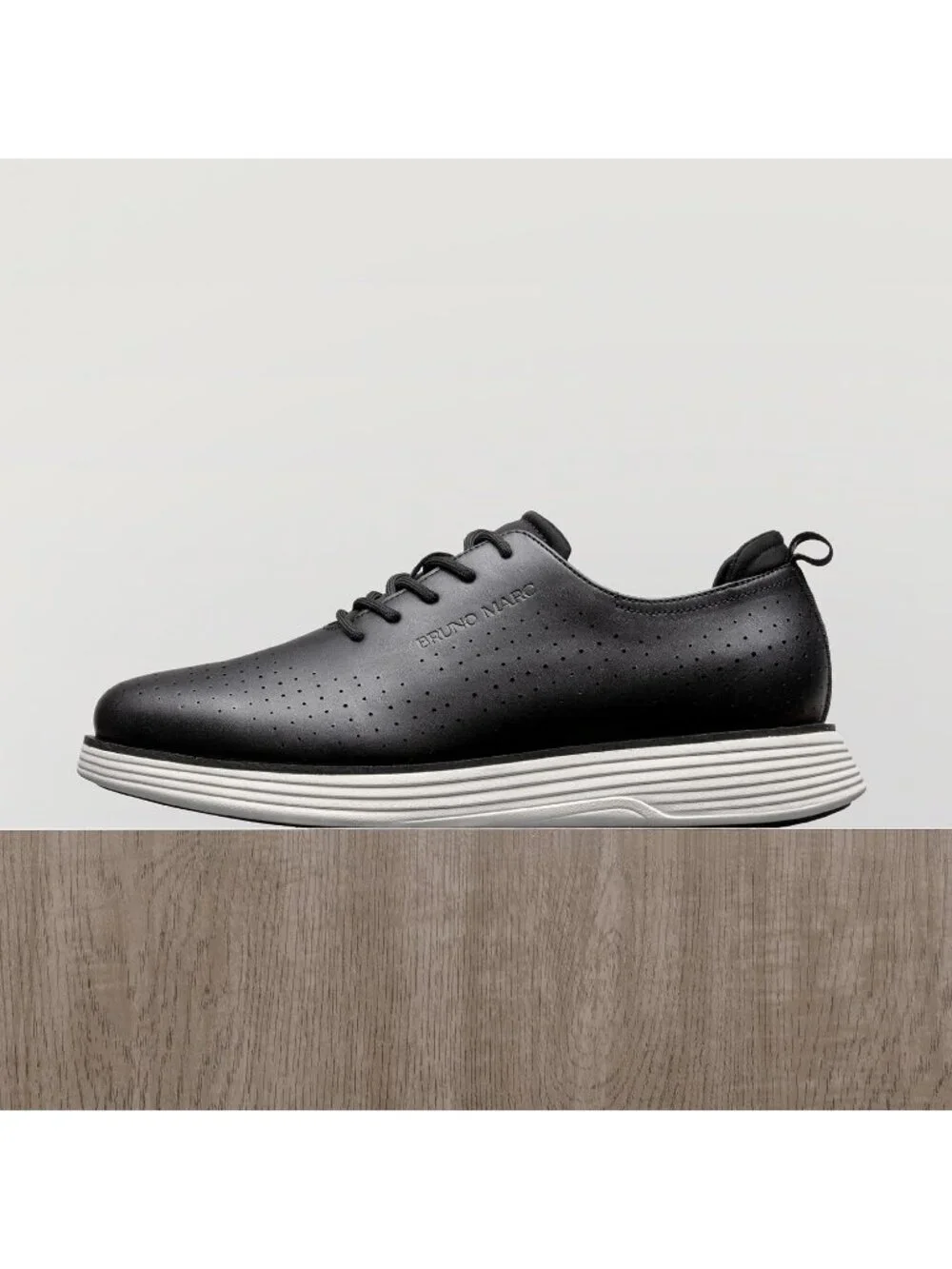 Bruno Marc Men's Black White Polyurethane Classic Casual Vibrant Fashion Sneaker